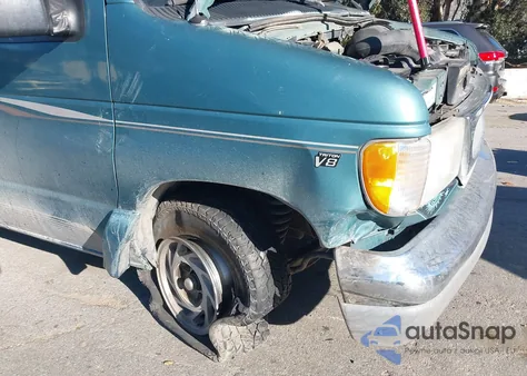 1998 Ford Econoline E150 Van из США, поврежденный, VIN 1FDRE1469WHB77553